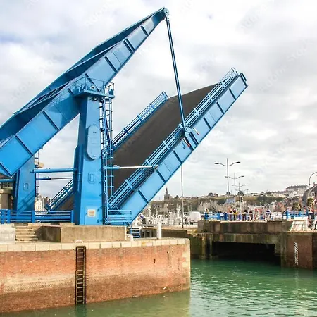 L'ancre Du Port 아파트 *